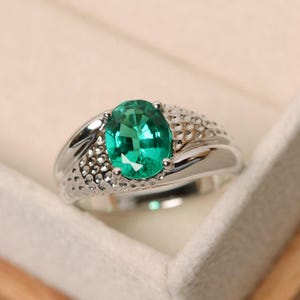 Emerald ring, solitaire ring, oval cut emerald, gemstone ring emerald