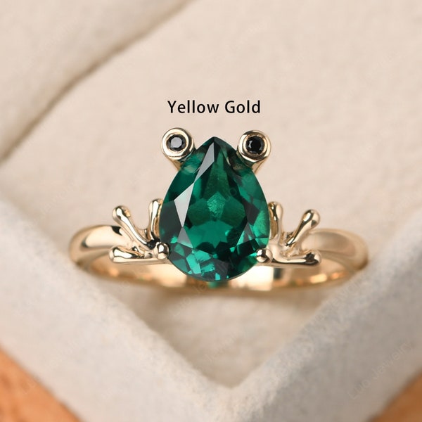 Lovely frog ring, frog engagement ring,unique emerald ring, pear cut May birthstone