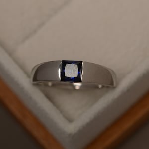 Sapphire ring, princess cut ring, blue sapphire engagement ring, gemstone ring, sterling silver