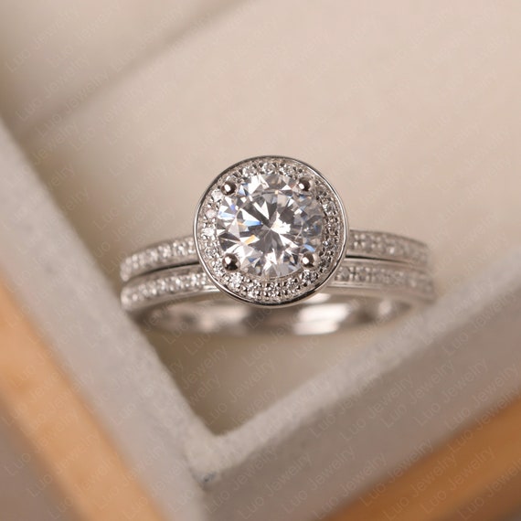 Cz halo ring discount