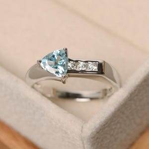Aquamarine ring, arrow rings, gemstone ring aquamarine, promise ring, trillion cut ring
