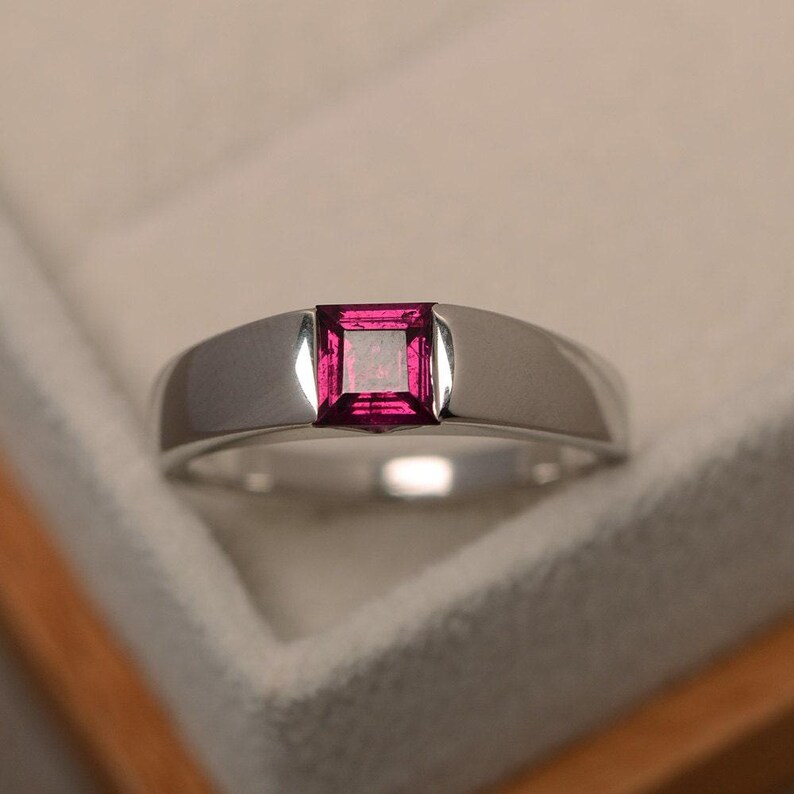 Pyrope garnet ring, solitaire ring, square cut, natural garnet ring, engagement ring image 2
