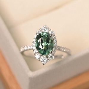 green sapphire ring, sterling silve halo ring, engagement ring, oval cut gemstone ring