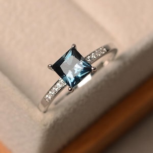 London blue topaz princess cut sterling silver solitaire ring