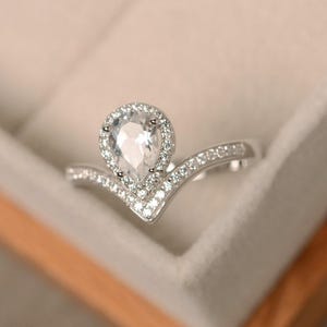 White topaz ring, pear cut ring, natural white topaz, silver