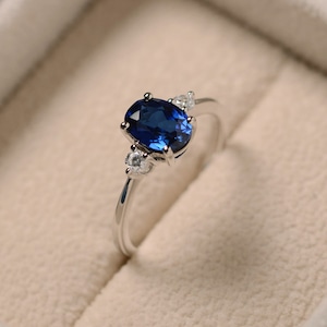 Sapphire engagement silver ring ,oval cut blue gemstone,gift for mom,September birthstone image 3