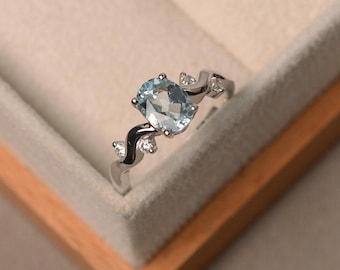 Aquamarine ring, oval blue aquamarine ring, natural blue gemstone, March birthstone, engagement ring