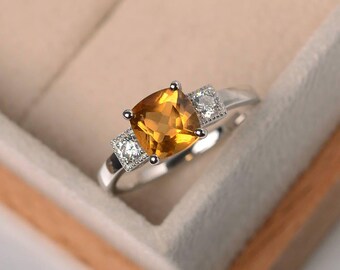 Anello con pietra portafortuna di novembre, anello con citrino naturale, fede nuziale, taglio cuscino, anello in argento, anello con pietra preziosa gialla