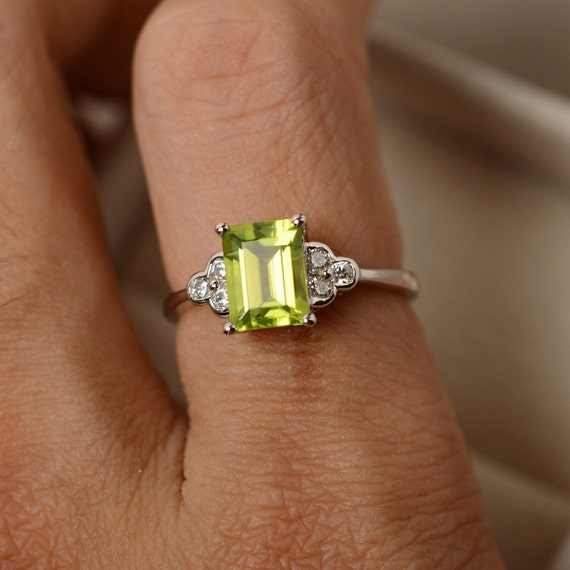 Anillo de peridoto anillo de promesa piedra de nacimiento de
