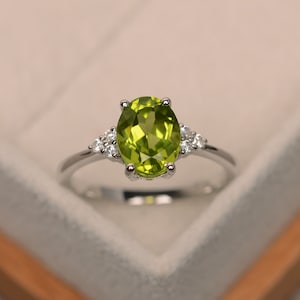 Natural peridot ring, cocktail ring, oval cut , green gemstone ring,August birthstone