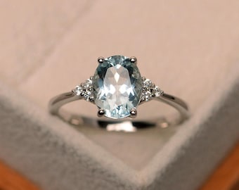 Aquamarine ring, oval blue stone ring, natural blue gemstone, March birthstone,unique wedding ring