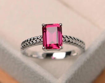 Anillo de bodas, anillo de rubí, piedra preciosa roja talla esmeralda, piedra natal de julio, anillo solitario, anillo de plata esterlina