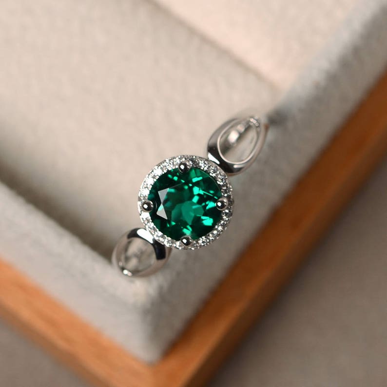 sterling silver rings May birthstone rings green gemstone rings,round cut rings emerald wedding rings Halo rings