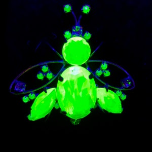 VASELINE URANIUM Glass Bug Bee Fly Brooch, Old Czech Crystal Rhinestones Handmade Halloween Mardi Gras Carnival Neon Insect Gift Lapel Pin