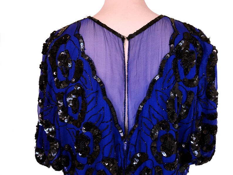 80s Vintage Blueberry Wine Art Deco Silk Sequinned Scallop Edge Mardi Gras Festival Top Long Tunic Dress Large