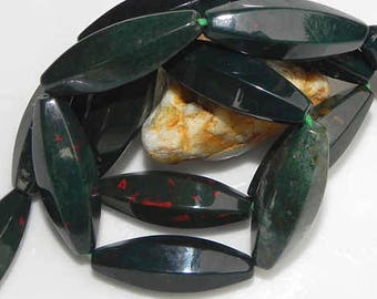 Heliotrope Olives-6-sided long olive-polished-strand 40 cm