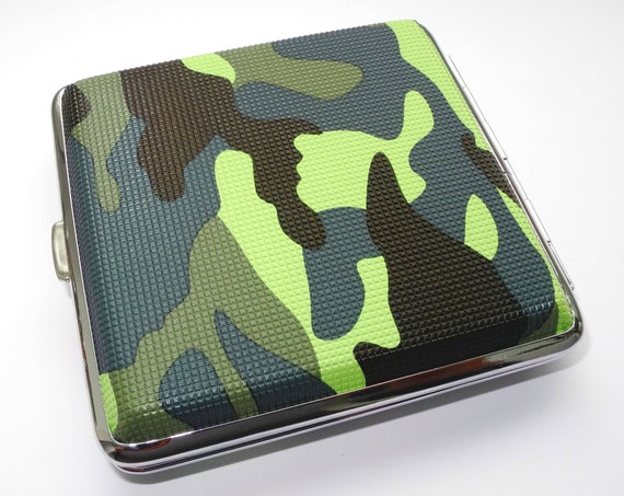 camouflage cigarette case GREEN camouflage - case for 20 cigarettes, with elastic band