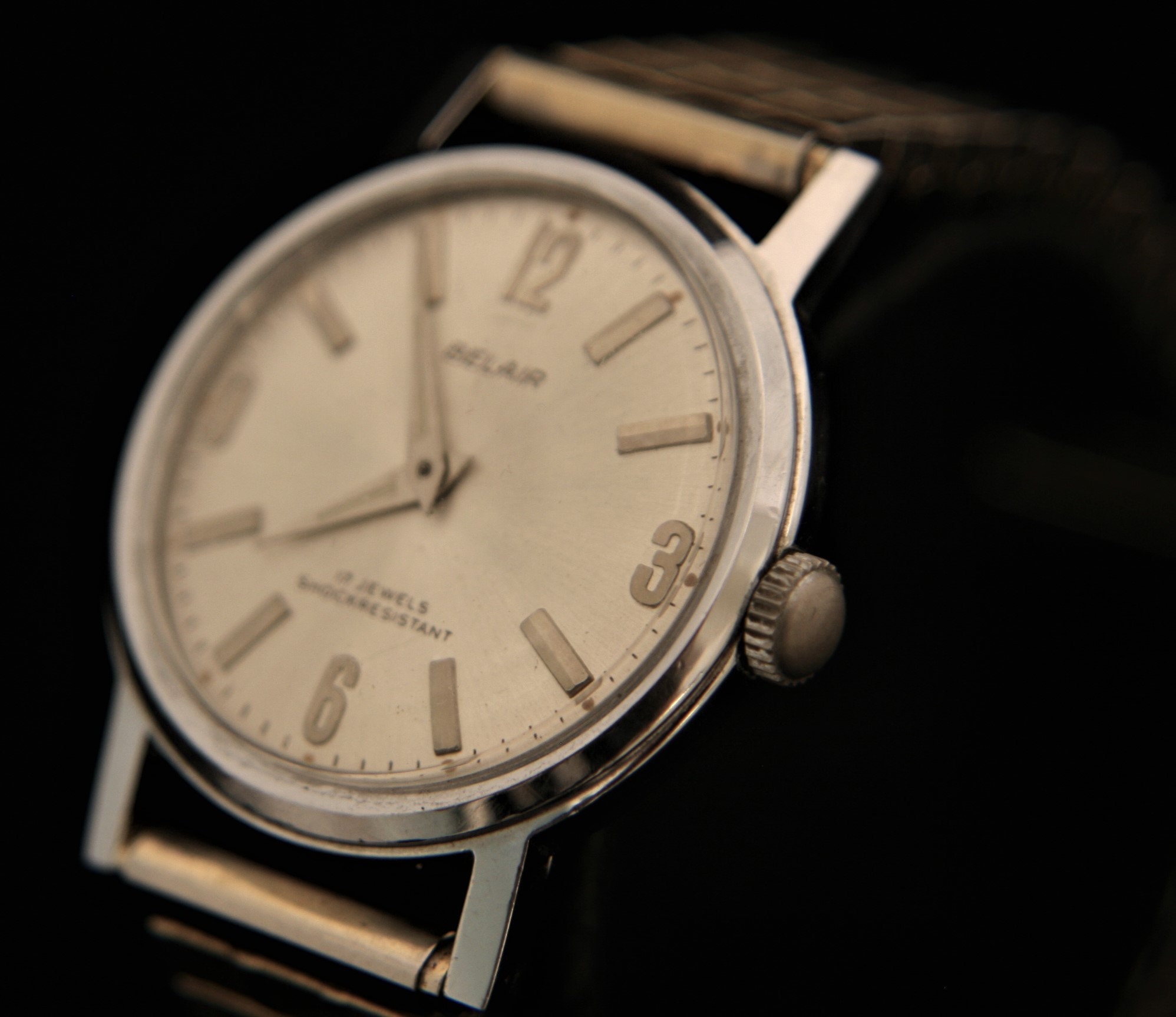 Strong running, well preserved, American made, men's vintage 1960's 17