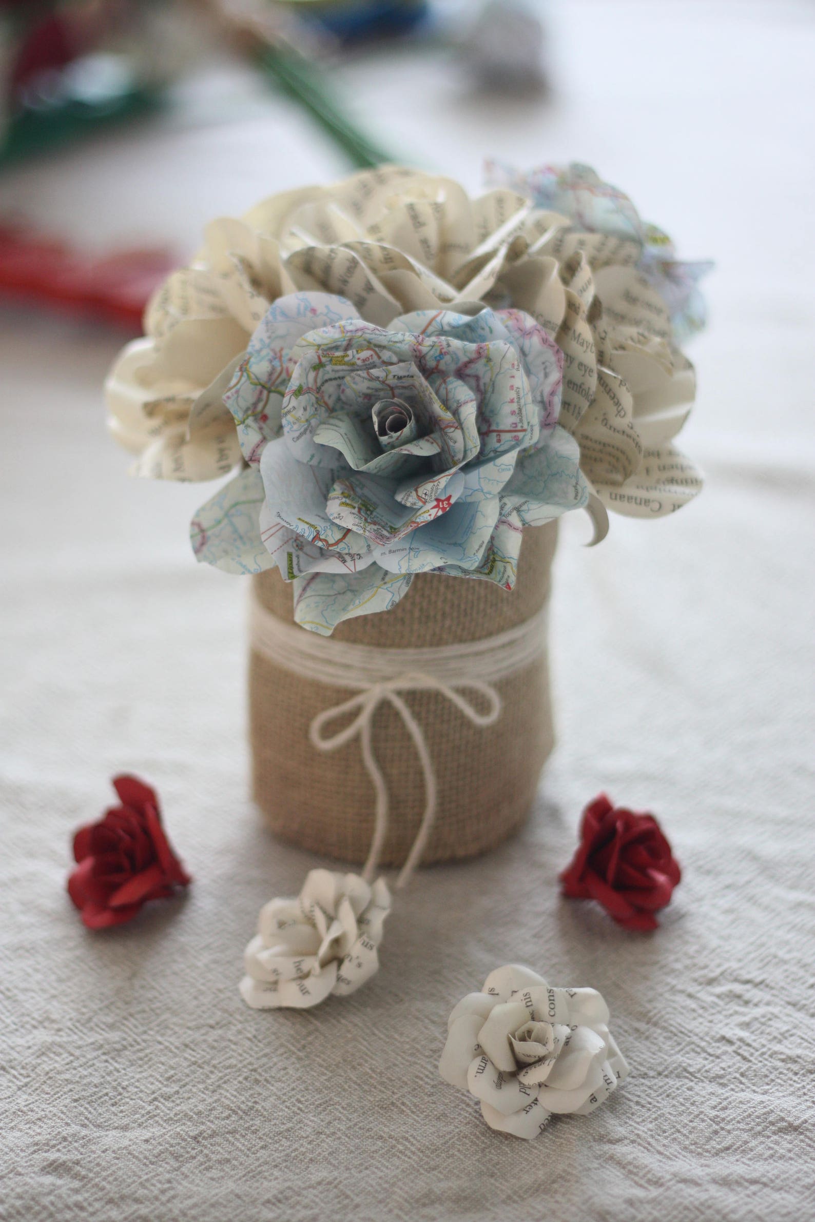 Book Paper Rose Centrepieces, Wedding Centerpieces, Book Page Roses ...