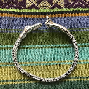 950 Silver Hummingbird and Blossom Silver Bracelet