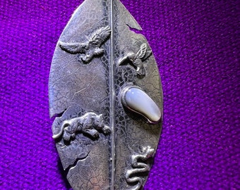 Andean Kintu Pendant - Large Single Leaf