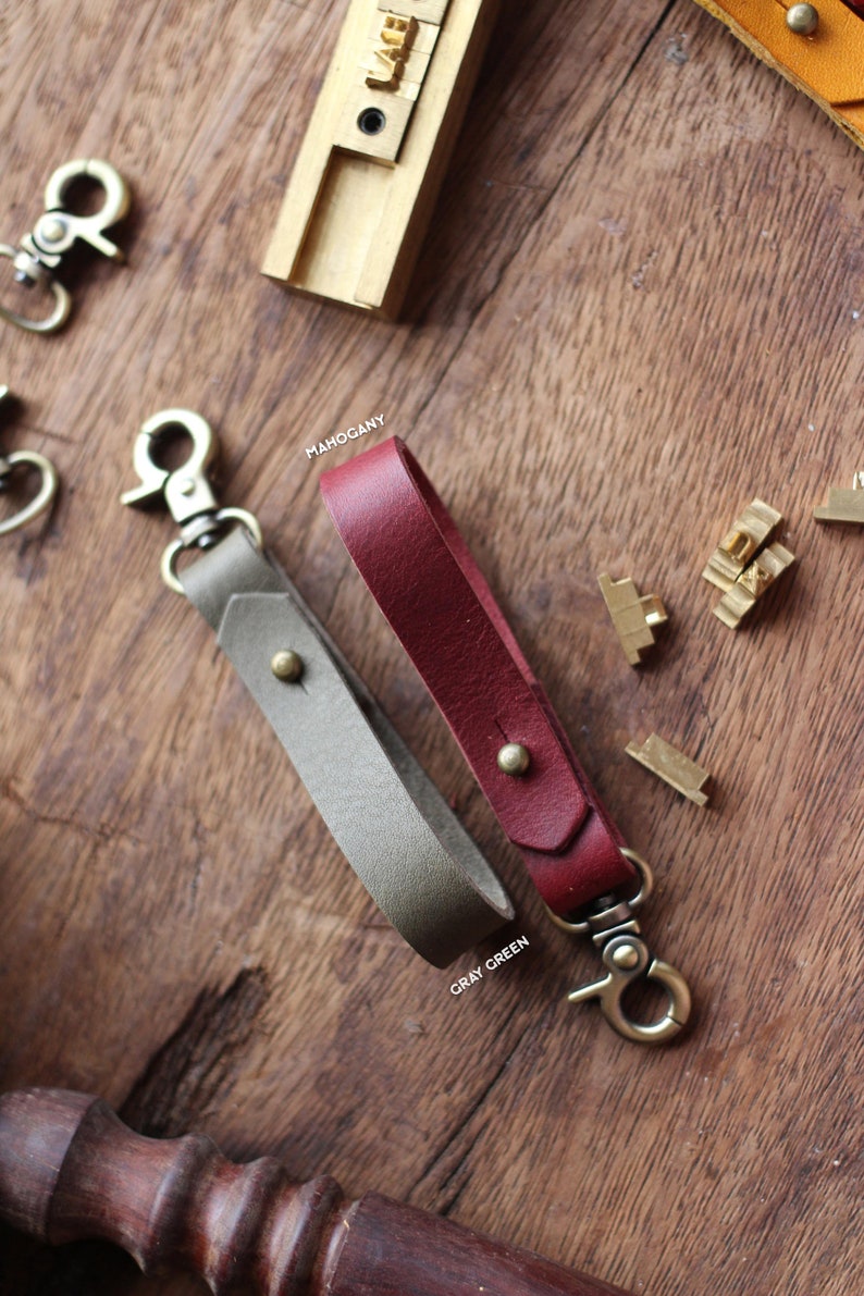 Personalized Custom Leather, Keychain Leather Keyring Keychain, Key fob image 3