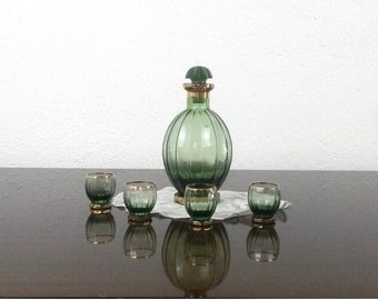 Decanter in vetro verde e 4 bicchierini - Regali per coppia - Bottiglia di liquore soffiato a mano - Bicchierini e bottiglia - Vetro dorato