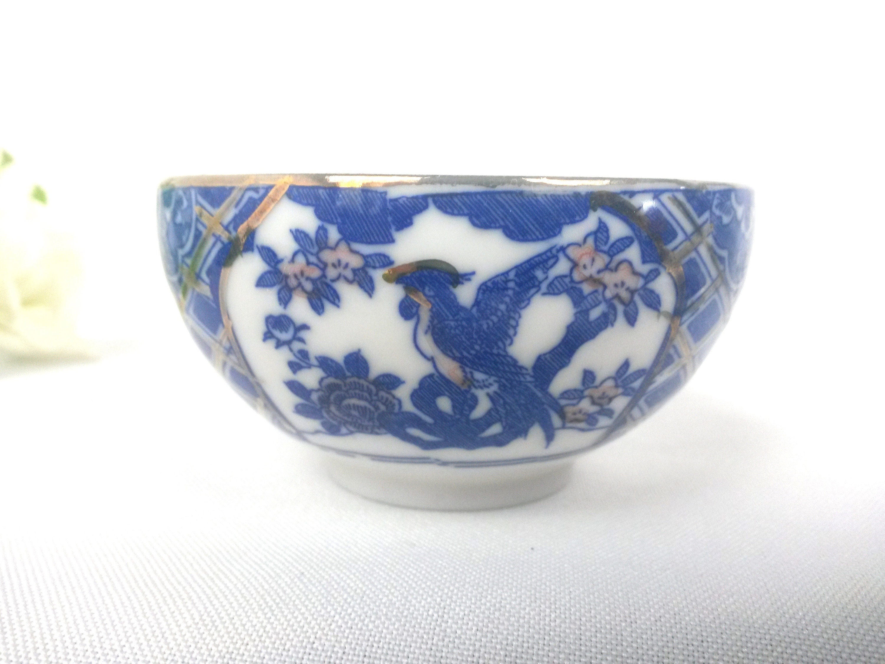 11 Tasses à Thé et Soucoupes Antiques en Chine Fine - Coquille d'œuf en Porcelaine Des Années 1800 P