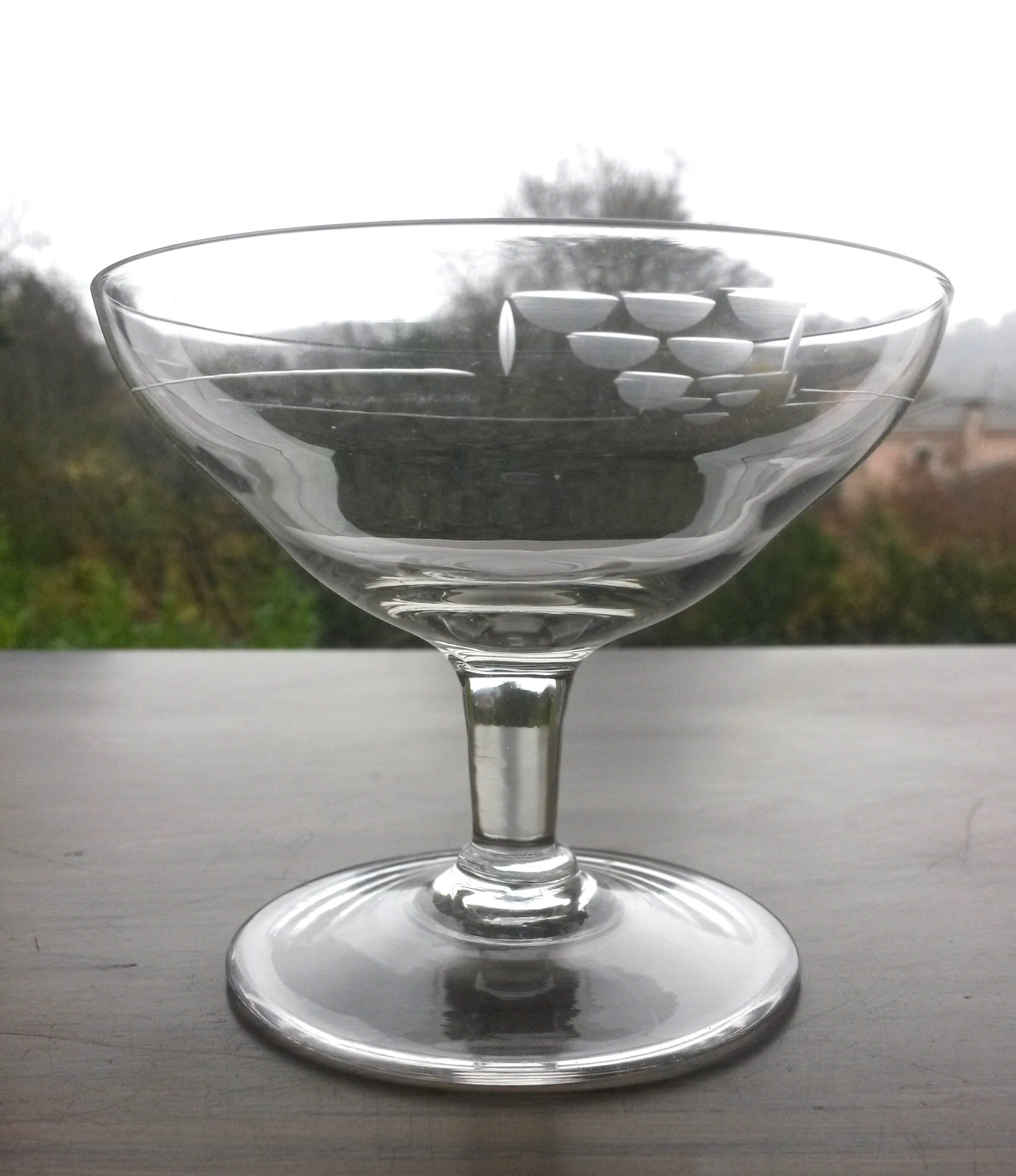 5 Coupes Artdeco Fine Glass Dessert - Champagne Glasses Verre à Roues en Cuivre Verrerie de Table An