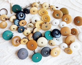 Collection de boutons de vêtements de travail anciens et vintage