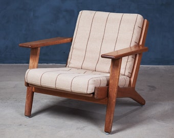 Cushions for the GE 290A lounge chair by Hans J. Wegner, Hallingdal 65 upholstery from Kvadrat or Savak upholstery from Gabriel, Denmark Cushions for the GE 290A lounge chair by Hans J. Wegner, Hallingdal 65 upholstery from Kvadrat or Savak upholstery from Gabriel, Denmark