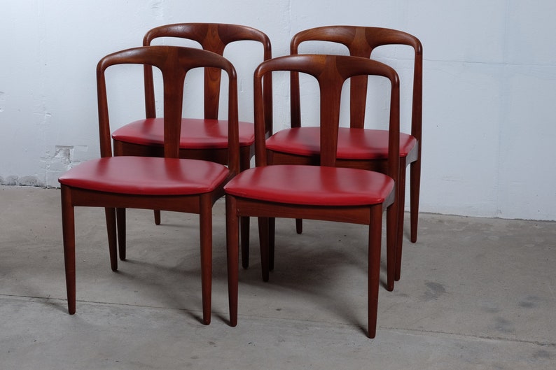 1960s Set of 4 Model Juliane Dine Chairs in Teak by Johannes Andersen
