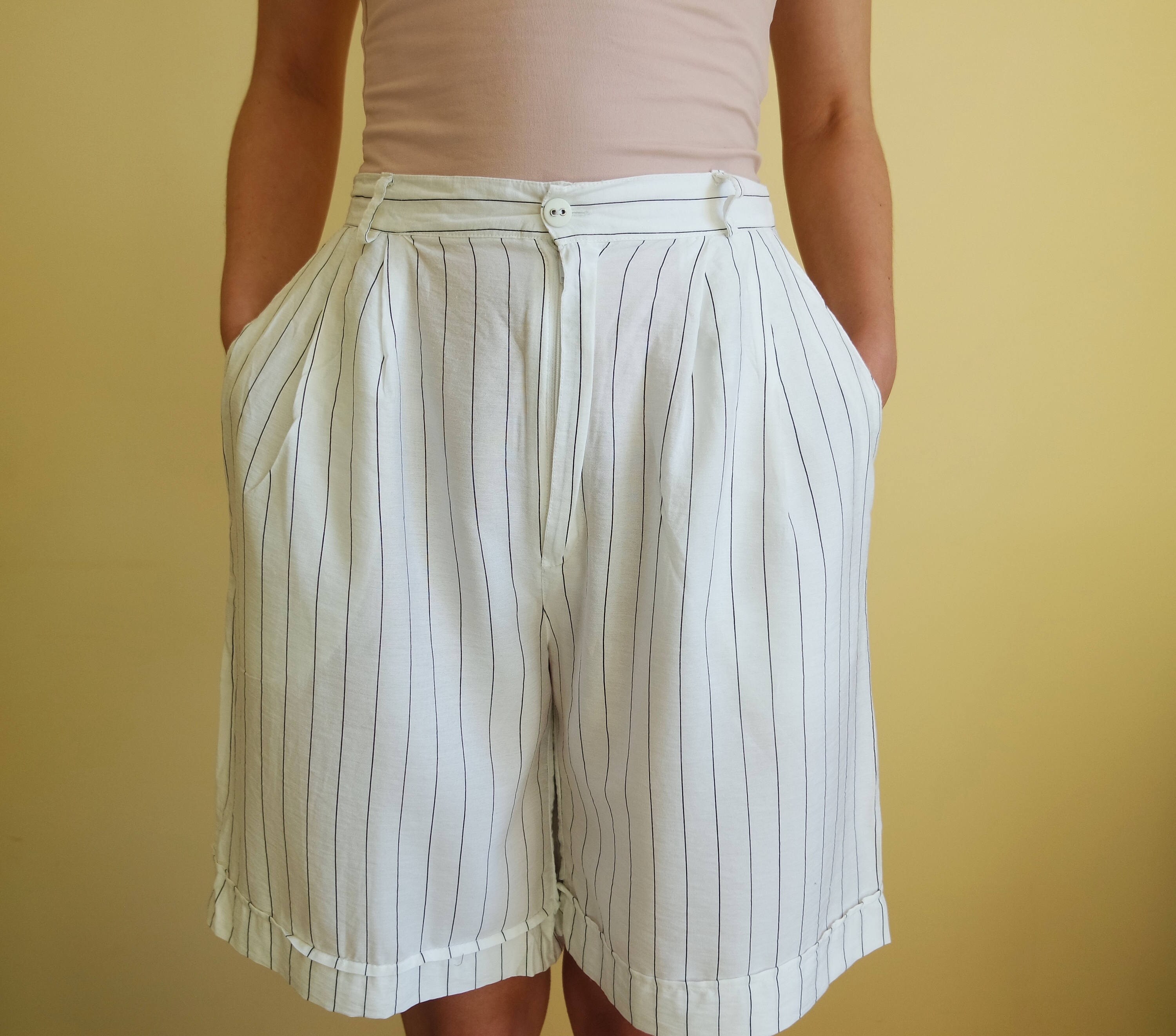 Vintage White Bermuda Shorts Womens Bermuda Shorts Striped White Small Size Beach Shorts Classic