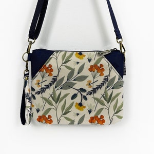 Cottagecore Style Purse, Flowers Purse, Women Everyday Bag, Botanical Shoulder Bag, Women Forest Purse, Small Zipper Pouch