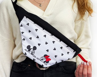 White Mickey Mouse Fanny Pack, Disney Cross Body Bag, Women Sling Bag, Mickey & Minnie Orlando Travel bag, Christmas Gift for Mickey Lovers