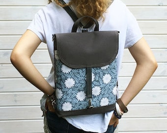 Bohemian Designer Backpack, Convertible Rucksack, Vegan Daisy Crossbody Bag, Custom Backpack, Boho Waterproof Rucksack