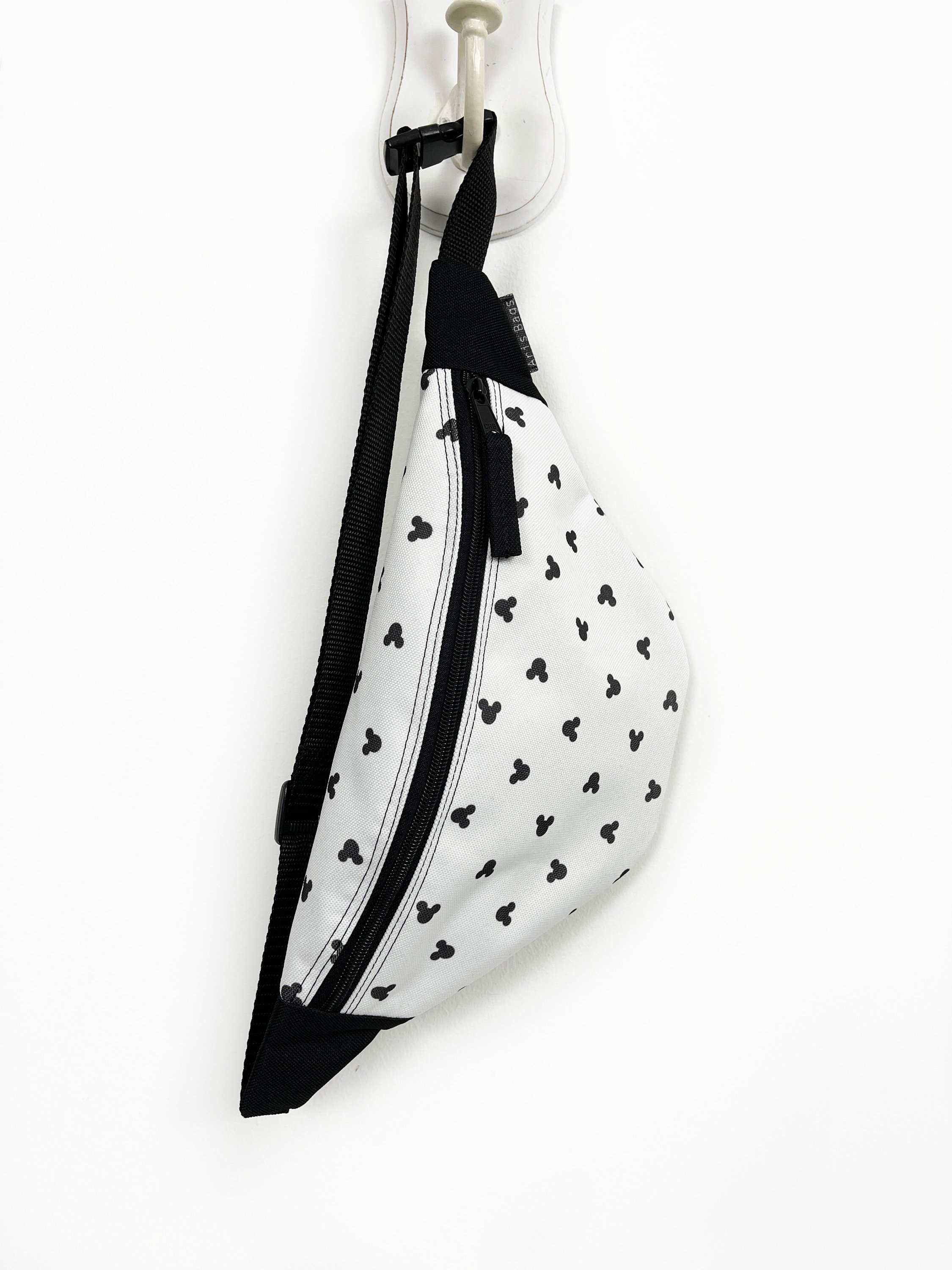 Personalized Mickey Fanny Pack Disney Cross Body Bag Women Etsy