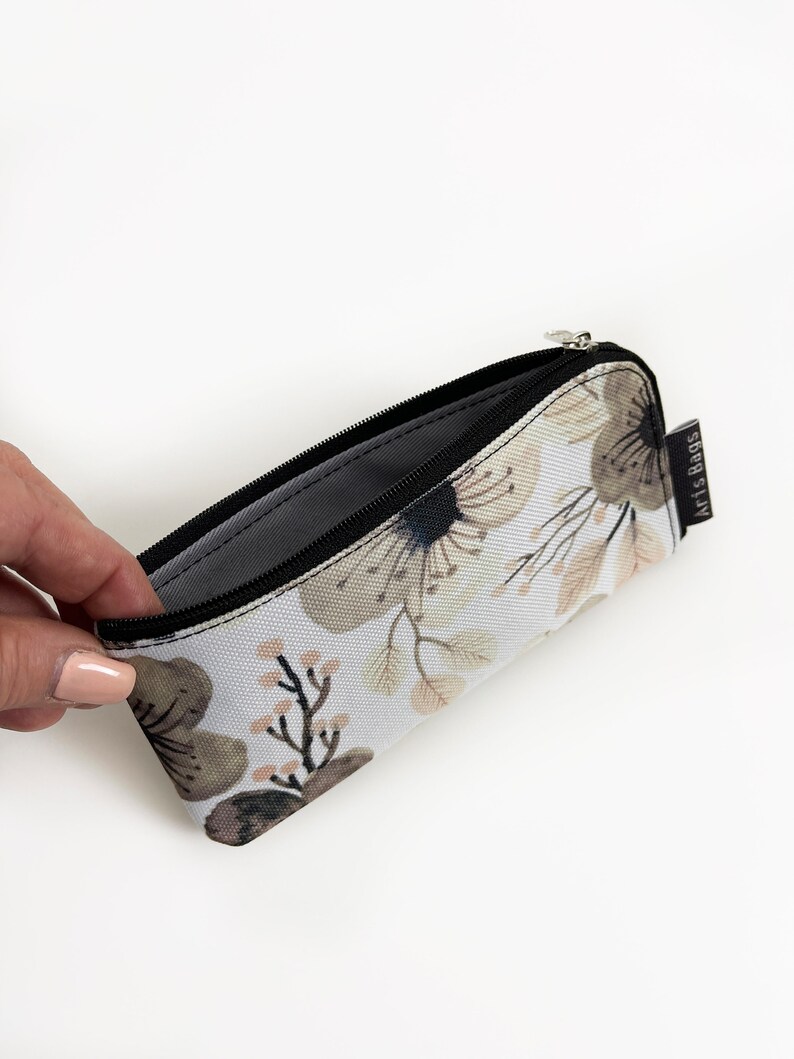 Floral Glasses Case, Glasses Pouch, Zippered Pouch, Women Eyeglasses Case, Zippered Sunglasses Purse, Small Flowers Purse, Mini Zipp Bag image 7