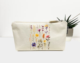 Floral Make Up Bag, Women Travel Pouch, Meadow floral Purse, Cottagecore Women Purse, Bridesmaid Gift, Gift for Wife, Gift for Mom