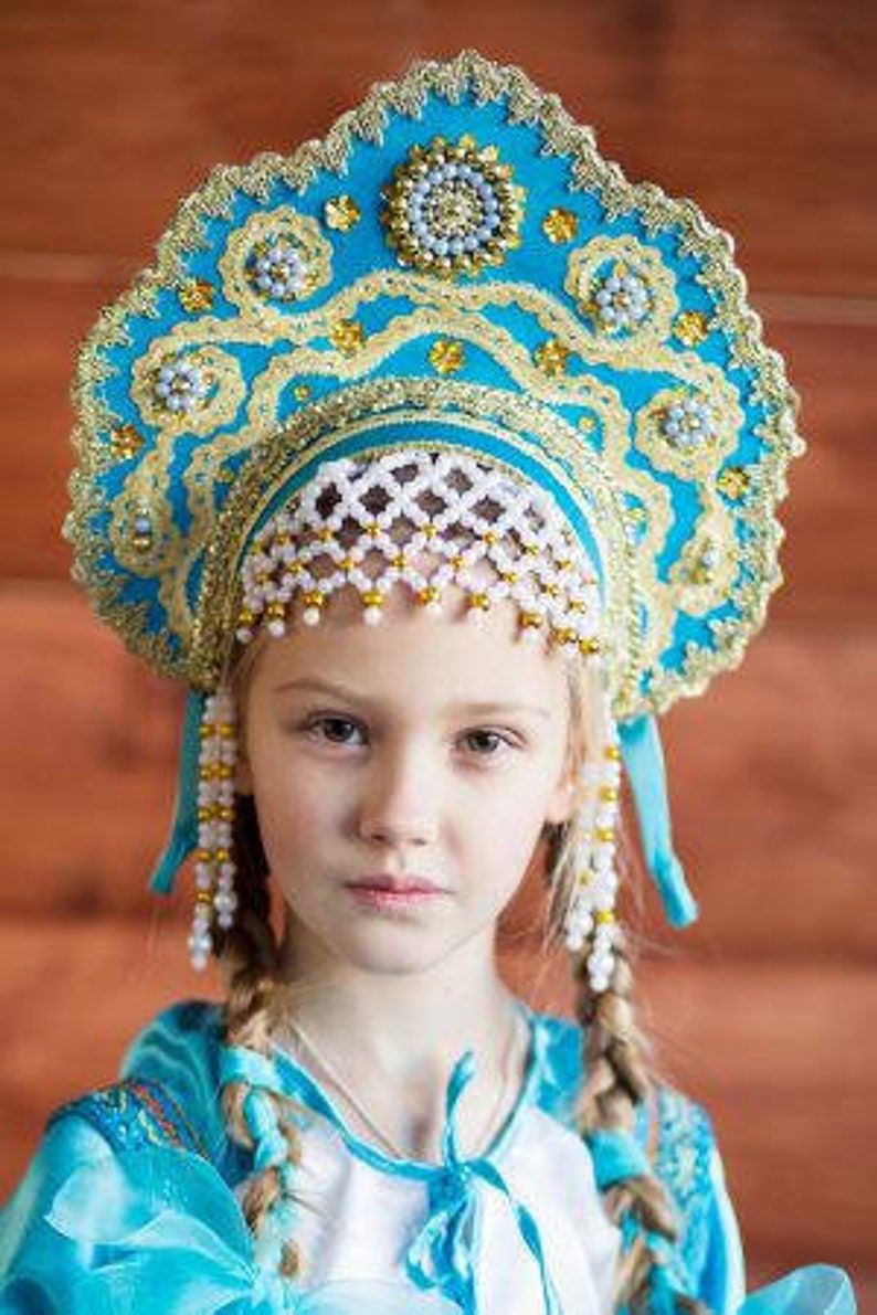 Headdress Kokoshnik Larisa Russian traditional | Etsy