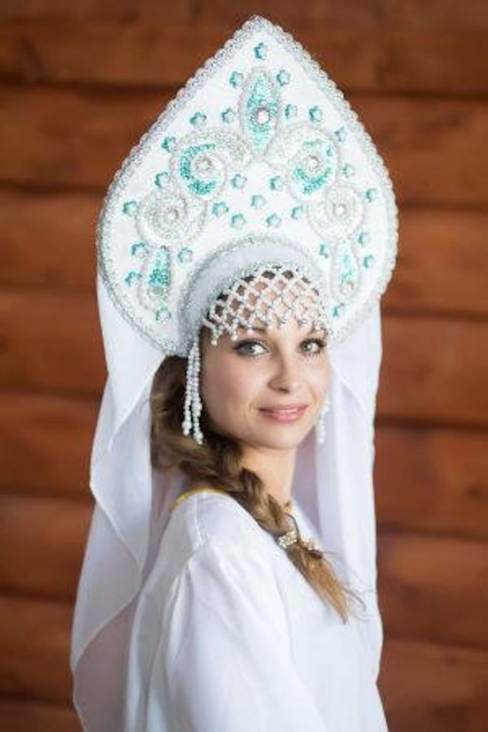 Кто Носил Кокошник