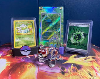 Bulbasaur Glass Desk Piece w/ JPN 151 Bulbasaur AR in Extended Art Case, Base Set Bulbasaur & more!