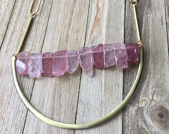 Sparkly strawberry quartz stick bead stone necklace with antique gold U accent on funky brass geometric chain