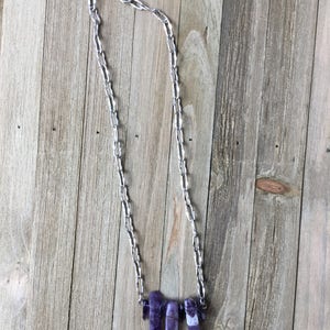 Genuine amethyst polished stick beads with amethyst chips on decorative silver chain image 2