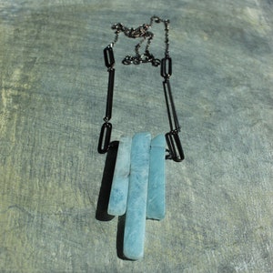 Raw aquamarine stick bead pendant with gunmetal geometric shapes on long gunmetal chain image 8