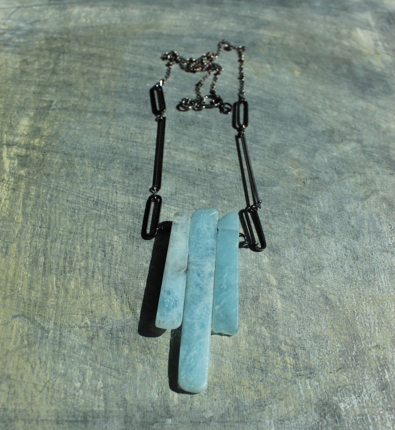 Raw aquamarine stick bead pendant with gunmetal geometric shapes on long gunmetal chain image 8