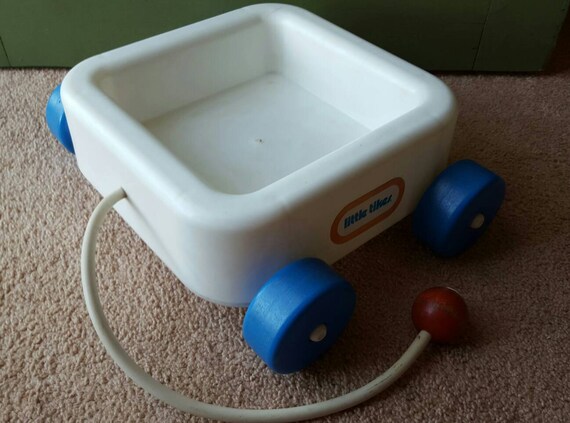 little tikes pull wagon