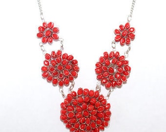 Beaded Necklace,Red Necklace,Floral Necklace,Flower Necklace,Bead Necklaces,Statement Necklace,Red Bead Necklace,Gift For Her,Gift For Mom