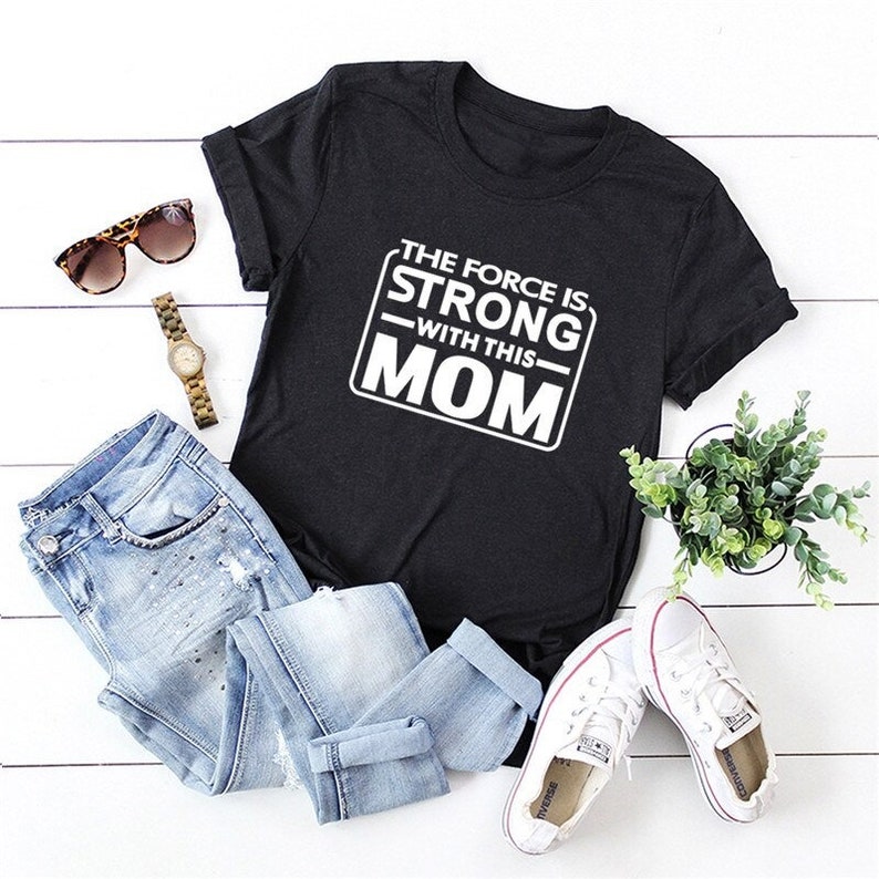 High Quality Girl Tee Lea Funny and Positive T-Shirt Feminist-Shirt For a Star Wars Lover