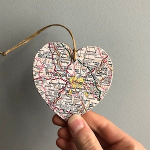 Pittsburgh Map Herzverzierung, Pittsburgh PA Ornament, Pittsburgh PA Geschenk, Abschlussgeschenk, Universität von Pittsburgh, Carnegie Mellon